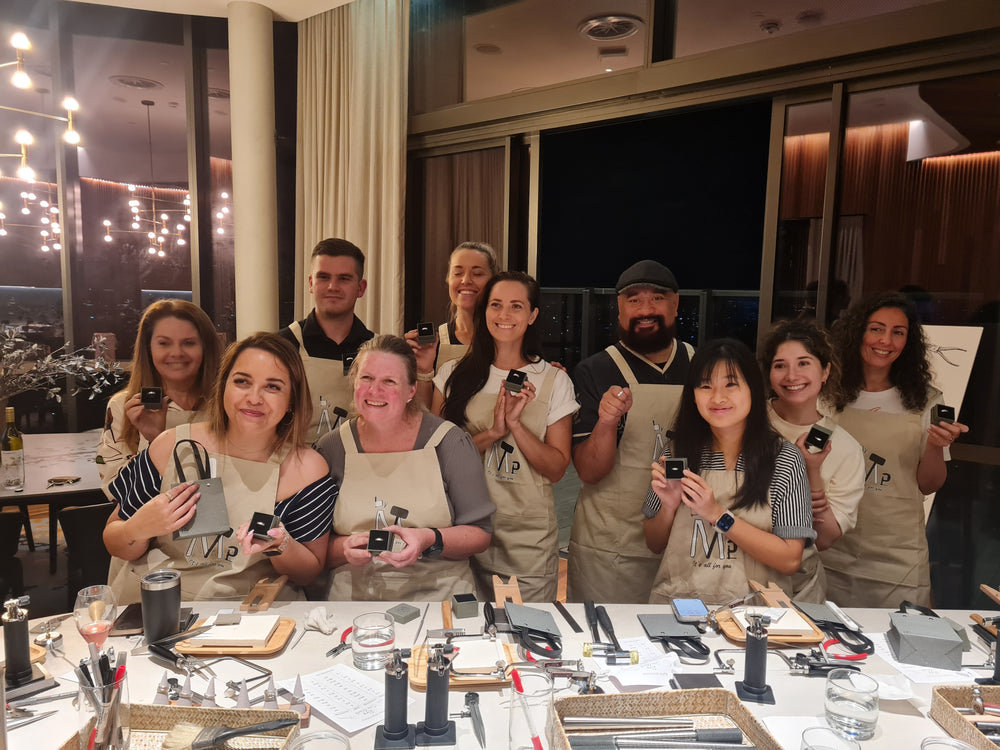 Aria mobile jewellery-making event